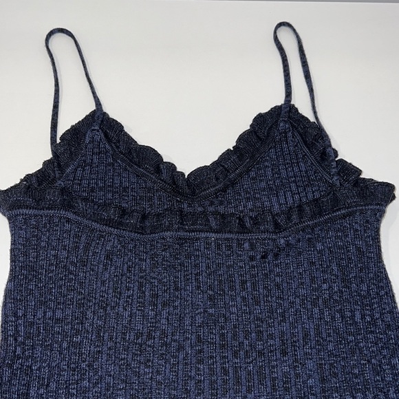 Free People Navy Blue Ruffled Trim V-neckline Cami size XS - Picture 7 of 11